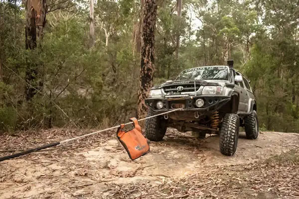 Towing Services in Aurora 3 4x4 road